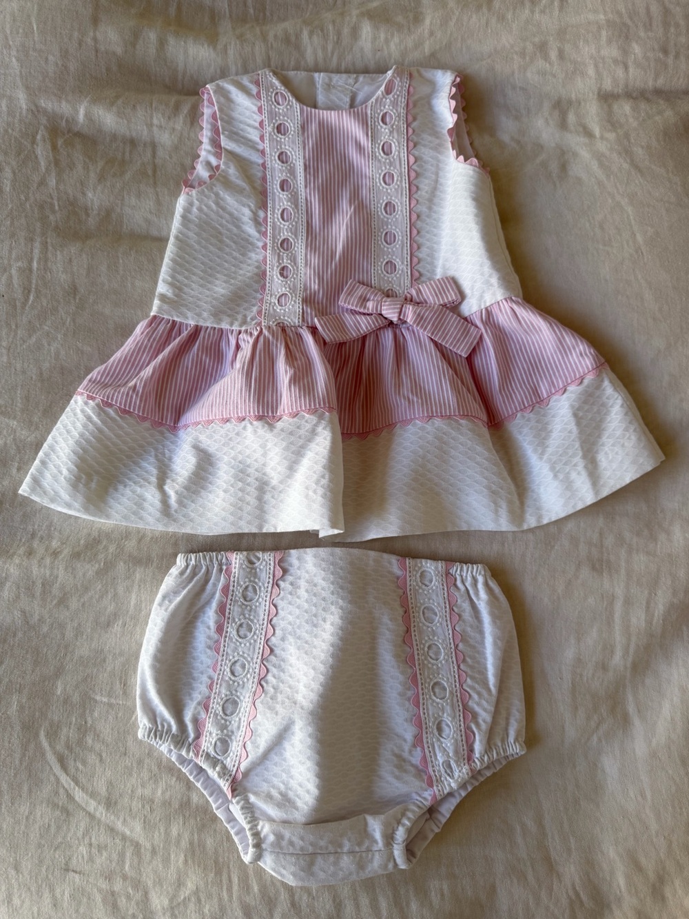 Yoedu Dress and Bloomers Matching Set